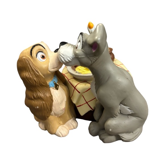 Vintage Disney Lady & Tramp Collectors Item Dog Figurine in Gray, Tan, Brown - Picture 2 of 9